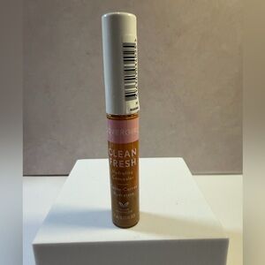 🩷5/$10 COVERGIRL Clean Fresh Hydrating Concealer - Warm Tan